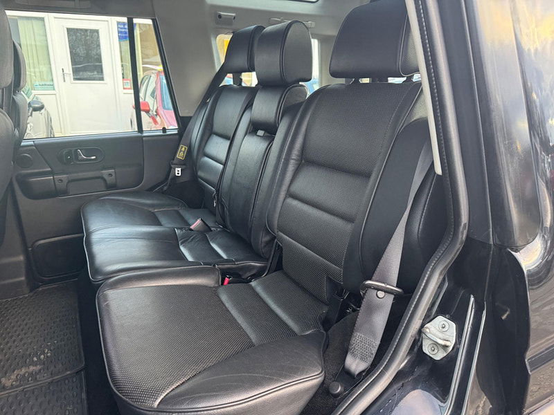 Land Rover DISCOVERY 2.5 TD5 Landmark 5dr (7 Seats) 5dr Automatic 2025