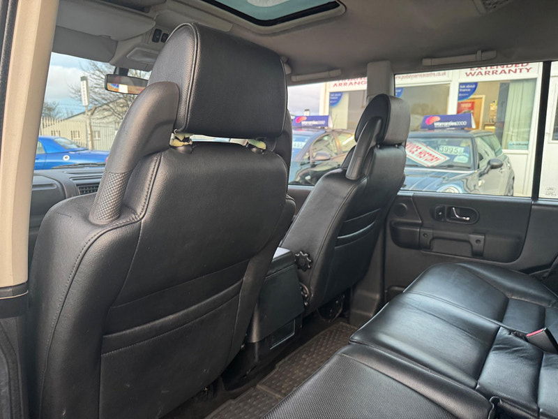 Land Rover DISCOVERY 2.5 TD5 Landmark 5dr (7 Seats) 5dr Automatic 2025