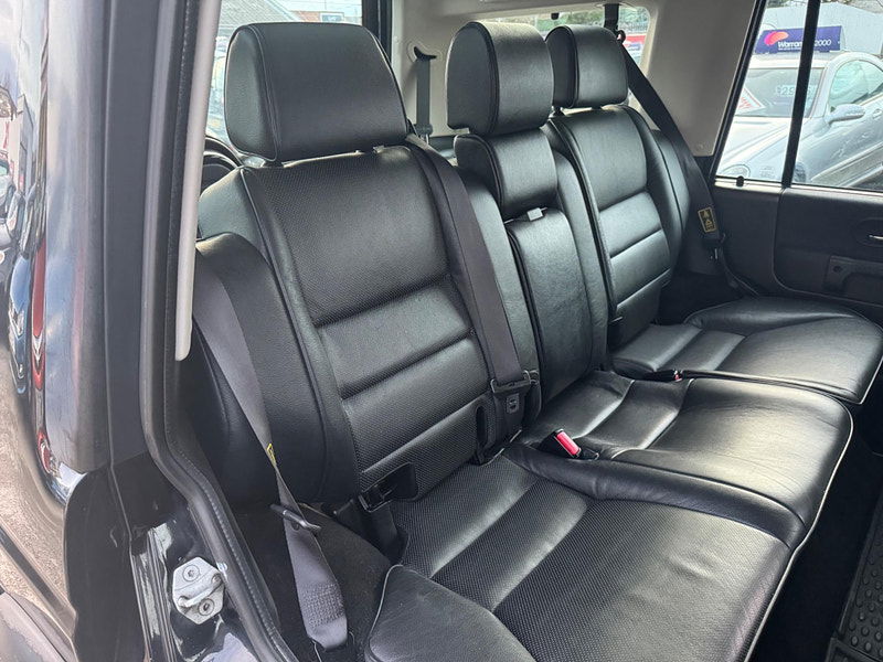 Land Rover DISCOVERY 2.5 TD5 Landmark 5dr (7 Seats) 5dr Automatic 2025