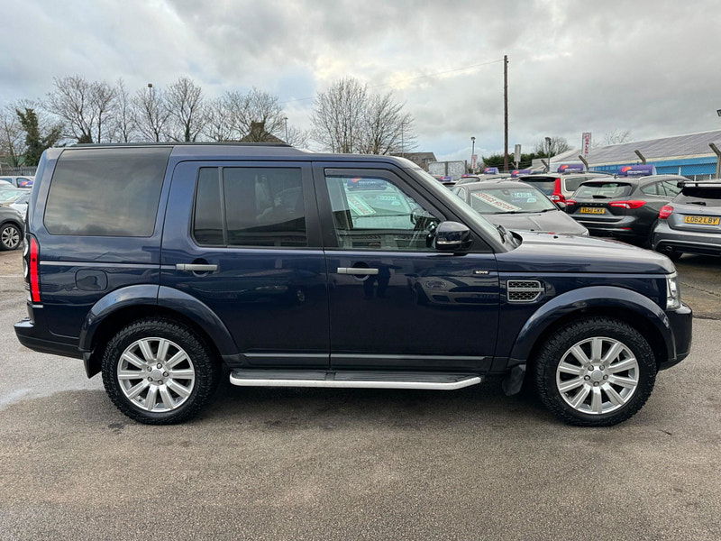 Land Rover Discovery 4 3.0 SD V6 SE LCV Auto 4WD 5dr 5dr Automatic 2024