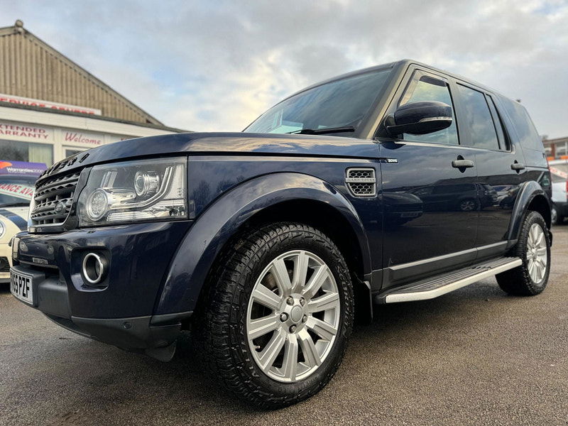 Land Rover Discovery 4 3.0 SD V6 SE LCV Auto 4WD 5dr 5dr Automatic 2024