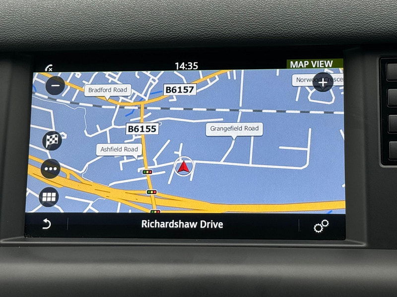 Land Rover Discovery Sport 2.0 TD4 SE Tech Auto 4WD Euro 6 (s/s) 5dr 5dr Automatic 2025