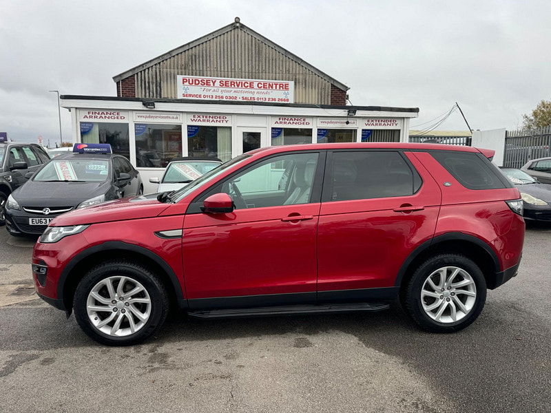 Land Rover Discovery Sport 2.0 TD4 SE Tech Auto 4WD Euro 6 (s/s) 5dr 5dr Automatic 2025