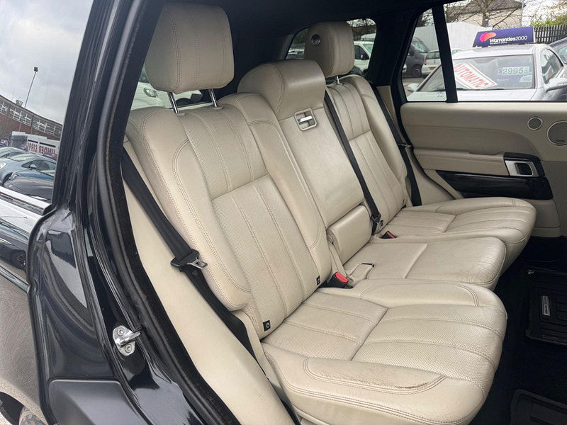 Land Rover Range Rover 3.0 TD V6 Vogue Auto 4WD Euro 5 (s/s) 5dr 5dr Automatic 2025