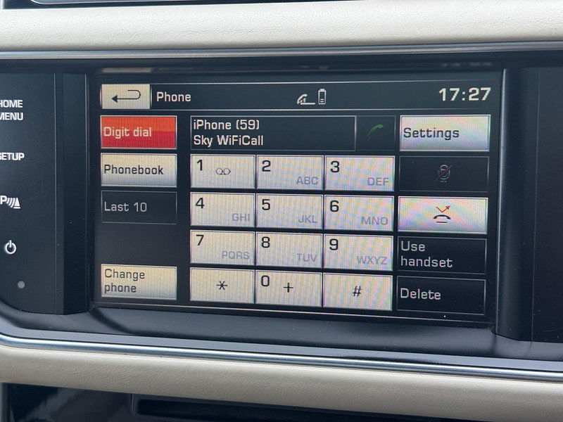 Land Rover Range Rover 3.0 TD V6 Vogue Auto 4WD Euro 5 (s/s) 5dr 5dr Automatic 2025