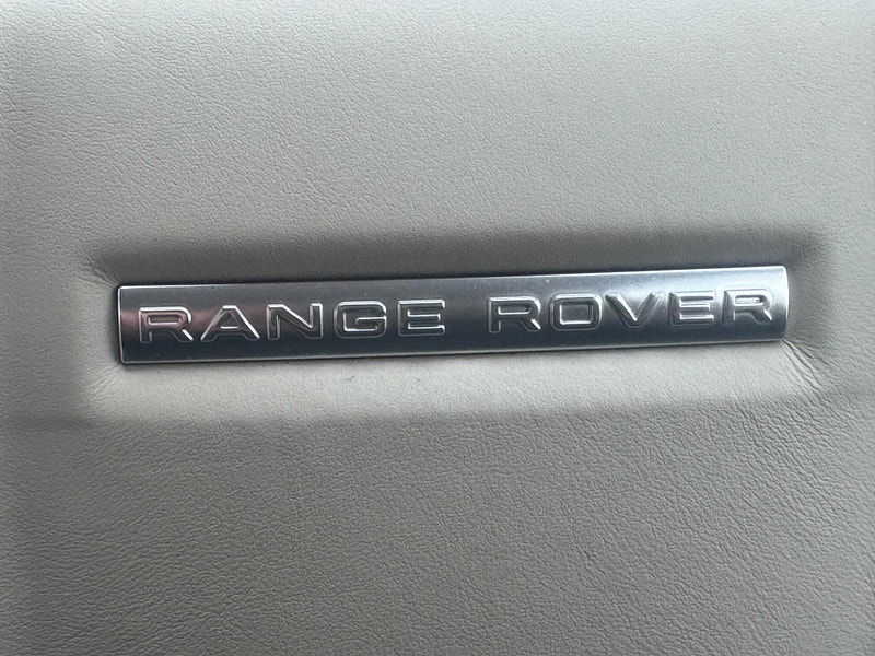 Land Rover Range Rover 3.0 TD V6 Vogue Auto 4WD Euro 5 (s/s) 5dr 5dr Automatic 2026