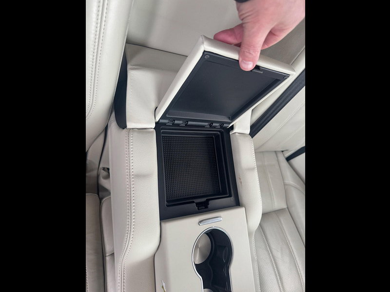 Land Rover Range Rover 3.0 TD V6 Vogue Auto 4WD Euro 5 (s/s) 5dr 5dr Automatic 2026