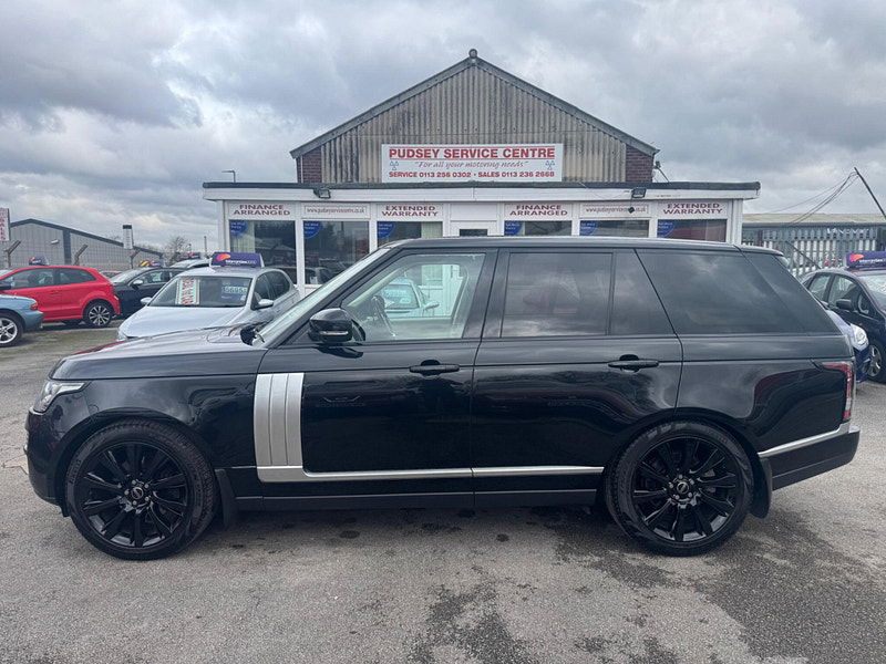 Land Rover Range Rover 3.0 TD V6 Vogue Auto 4WD Euro 5 (s/s) 5dr 5dr Automatic 2026