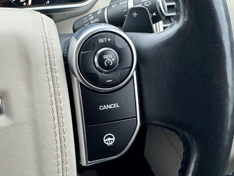 Land Rover Range Rover 3.0 TD V6 Vogue Auto 4WD Euro 5 (s/s) 5dr 5dr Automatic 2025