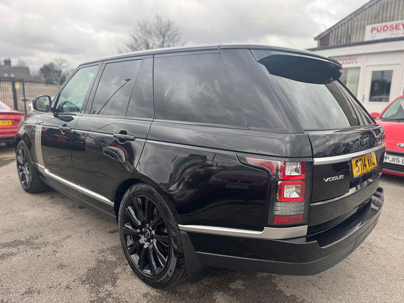 Land Rover Range Rover 3.0 TD V6 Vogue Auto 4WD Euro 5 (s/s) 5dr 5dr Automatic 2026