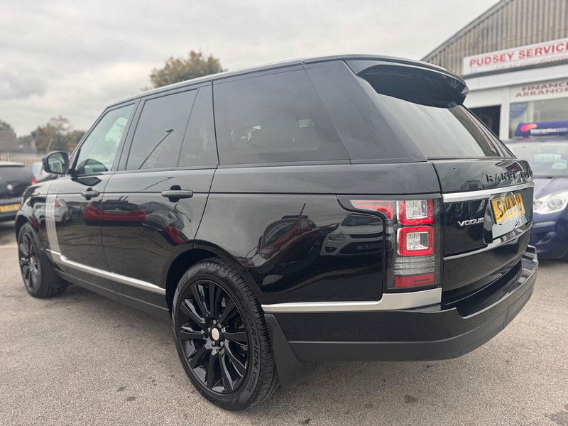 Land Rover Range Rover 3.0 TD V6 Vogue Auto 4WD Euro 5 (s/s) 5dr 5dr Automatic 2025
