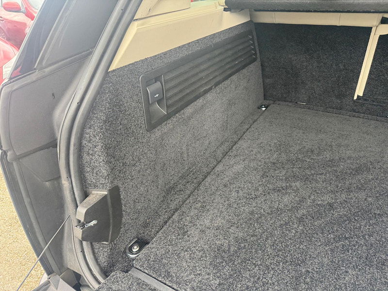 Land Rover Range Rover 3.0 TD V6 Vogue Auto 4WD Euro 5 (s/s) 5dr 5dr Automatic 2026