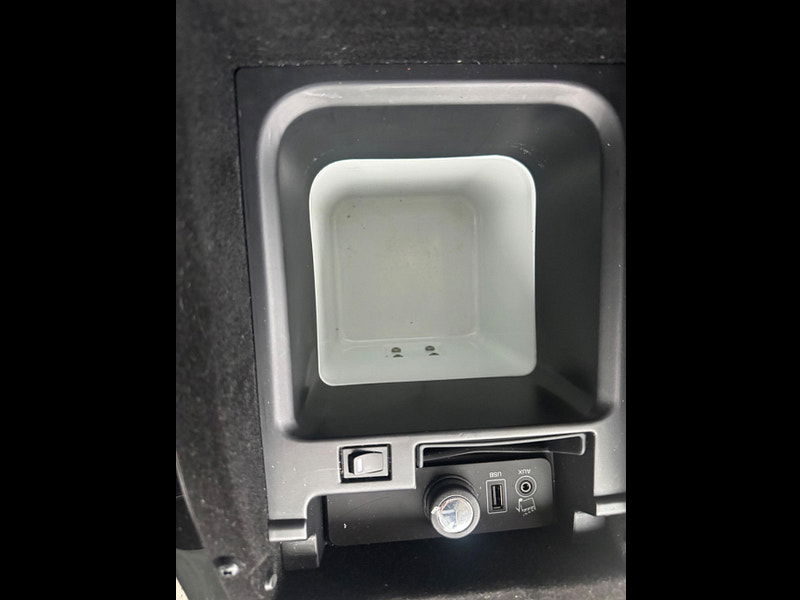 Land Rover Range Rover 3.0 TD V6 Vogue Auto 4WD Euro 5 (s/s) 5dr 5dr Automatic 2025