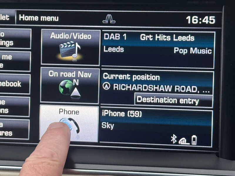 Land Rover Range Rover 3.0 TD V6 Vogue Auto 4WD Euro 5 (s/s) 5dr 5dr Automatic 2025