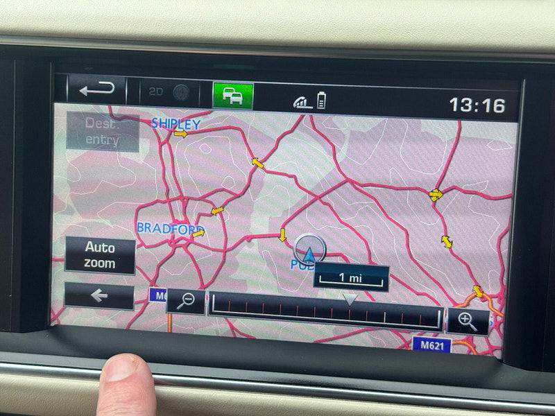 Land Rover Range Rover 3.0 TD V6 Vogue Auto 4WD Euro 5 (s/s) 5dr 5dr Automatic 2026