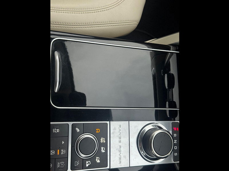 Land Rover Range Rover 3.0 TD V6 Vogue Auto 4WD Euro 5 (s/s) 5dr 5dr Automatic 2025