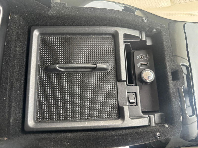 Land Rover Range Rover 3.0 TD V6 Vogue Auto 4WD Euro 5 (s/s) 5dr 5dr Automatic 2026