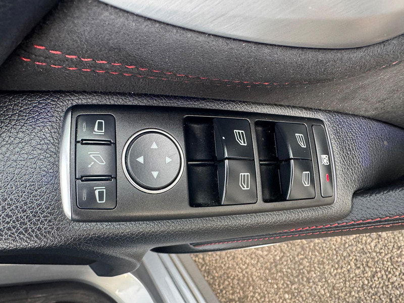 Mercedes-Benz C Class 2.1 C220 CDI BlueEfficiency AMG Sport Plus G-Tronic+ Euro 5 (s/s) 5dr 5dr Automatic 2026