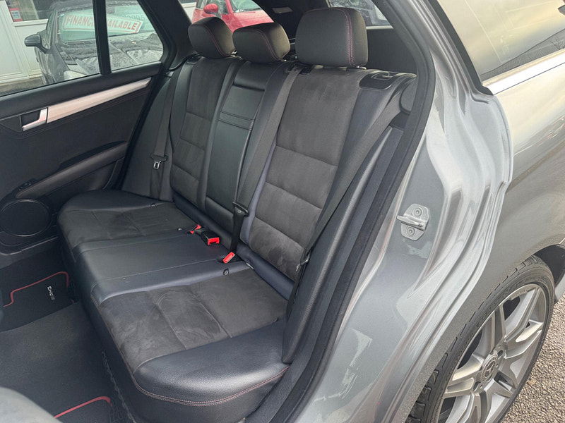 Mercedes-Benz C Class 2.1 C220 CDI BlueEfficiency AMG Sport Plus G-Tronic+ Euro 5 (s/s) 5dr 5dr Automatic 2026