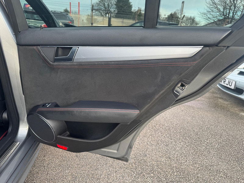 Mercedes-Benz C Class 2.1 C220 CDI BlueEfficiency AMG Sport Plus G-Tronic+ Euro 5 (s/s) 5dr 5dr Automatic 2026