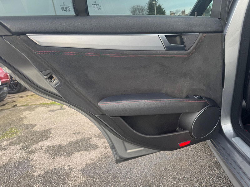 Mercedes-Benz C Class 2.1 C220 CDI BlueEfficiency AMG Sport Plus G-Tronic+ Euro 5 (s/s) 5dr 5dr Automatic 2026