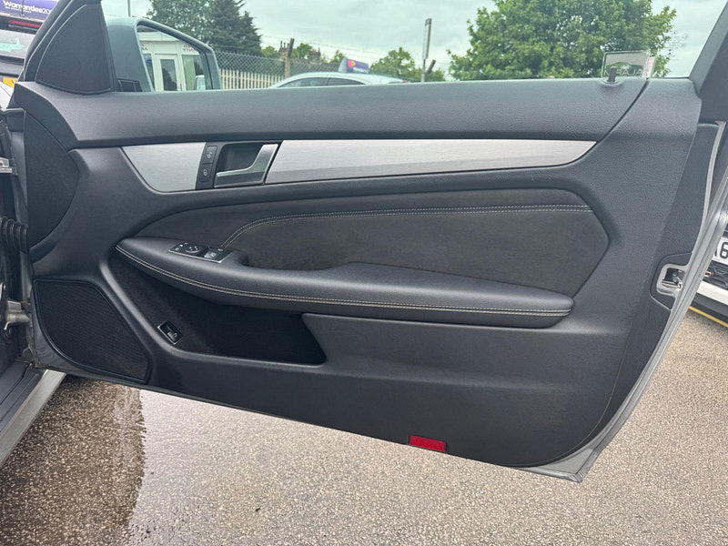 Mercedes-Benz C Class 2.1 C250 CDI AMG Sport Edition G-Tronic+ Euro 5 (s/s) 2dr 2dr Automatic 2026