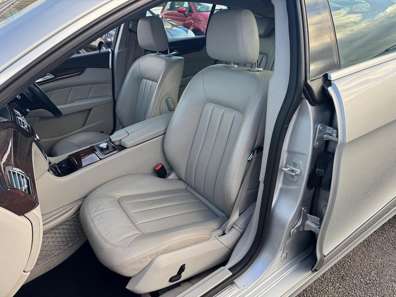 Mercedes-Benz CLS 3.0 CLS350 CDI V6 Shooting Brake G-Tronic+ Euro 5 (s/s) 5dr 5dr Automatic 2026