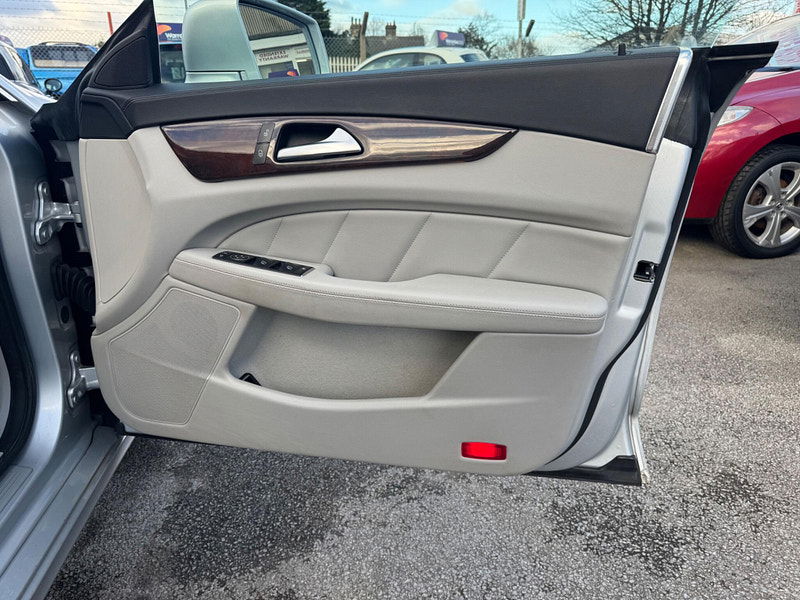 Mercedes-Benz CLS 3.0 CLS350 CDI V6 Shooting Brake G-Tronic+ Euro 5 (s/s) 5dr 5dr Automatic 2025