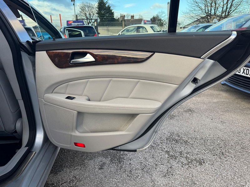 Mercedes-Benz CLS 3.0 CLS350 CDI V6 Shooting Brake G-Tronic+ Euro 5 (s/s) 5dr 5dr Automatic 2025