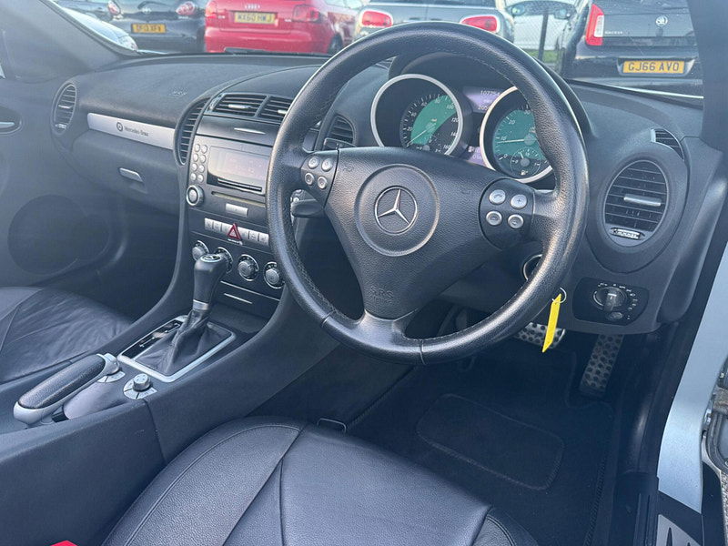 Mercedes-Benz SLK 1.8 SLK200 Kompressor Convertible 2dr Petrol Automatic (211 g/km, 163 bhp) 2dr Automatic 2026