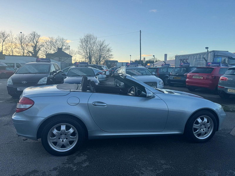 Mercedes-Benz SLK 1.8 SLK200 Kompressor Sport Convertible 2dr Petrol Manual (211 g/km, 163 bhp) 2dr Manual 2025