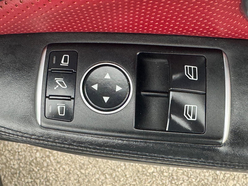 Mercedes-Benz SLK 2.1 SLK250 CDI AMG Sport Convertible 2dr Diesel G-Tronic+ Euro 5 (s/s) (204 ps) 2dr Automatic 2026