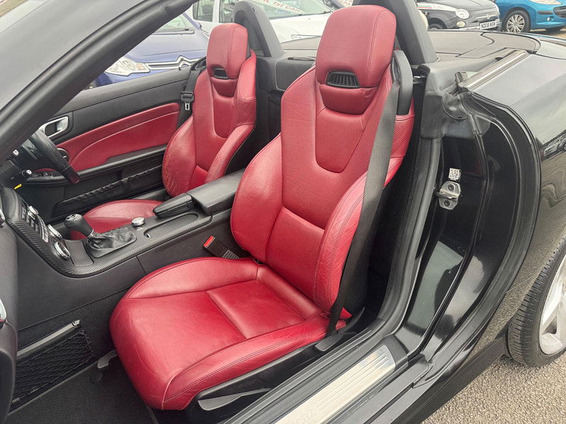 Mercedes-Benz SLK 2.1 SLK250 CDI AMG Sport Convertible 2dr Diesel G-Tronic+ Euro 5 (s/s) (204 ps) 2dr Automatic 2025