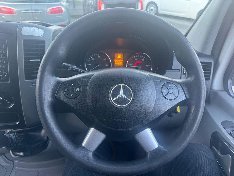 Mercedes-Benz Sprinter 2.1 313 CDI RWD L1 2dr 2dr Manual 2025