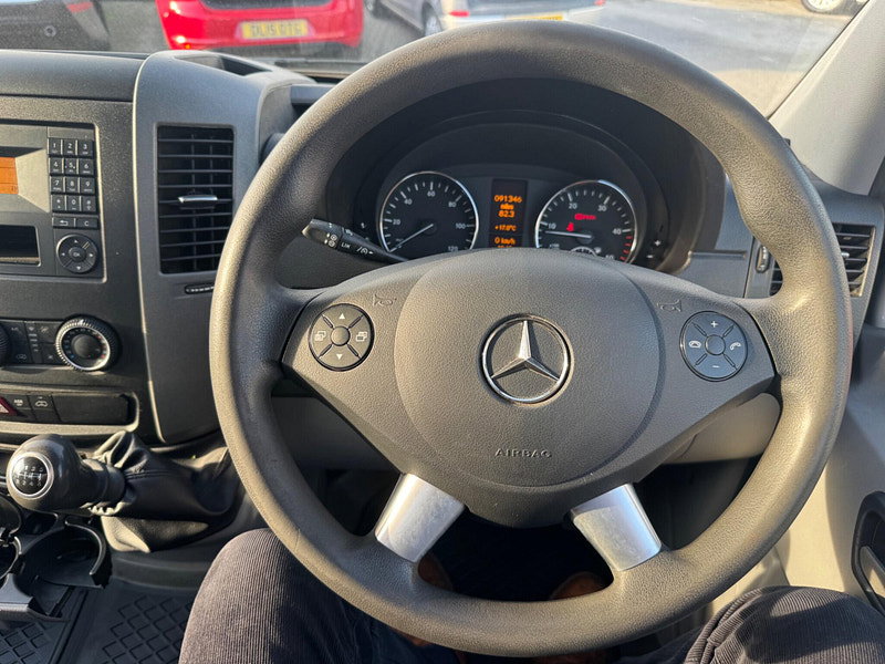 Mercedes-Benz Sprinter 2.1 314 CDI Dropside 2dr Diesel Manual RWD L3 (140 bhp) 2dr Manual 2026