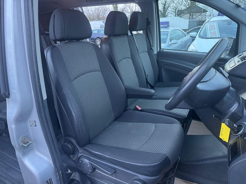 Mercedes-Benz Vito 2.1 113 CDi Dualiner L3 5dr 5dr Automatic 2025