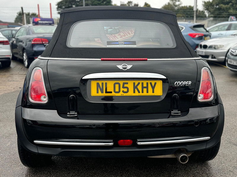 MINI Convertible 1.6 Cooper Euro 3 2dr 2dr Manual 2024