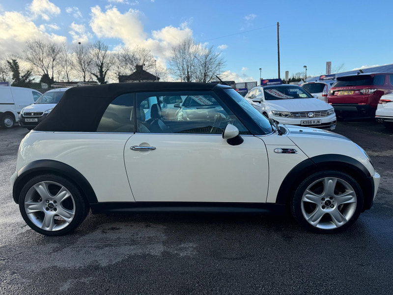 MINI Convertible 1.6 Cooper S Euro 4 2dr 2dr Manual 2025