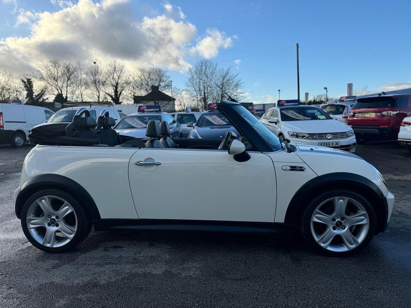 MINI Convertible 1.6 Cooper S Euro 4 2dr 2dr Manual 2025
