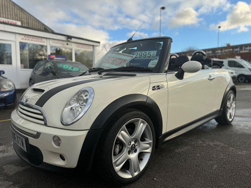 MINI Convertible 1.6 Cooper S Euro 4 2dr 2dr Manual 2025