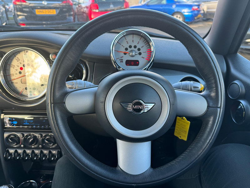 MINI Convertible 1.6 Cooper S Euro 4 2dr 2dr Manual 2025
