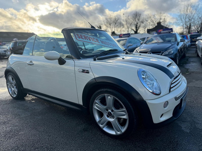 MINI Convertible 1.6 Cooper S Euro 4 2dr 2dr Manual 2025