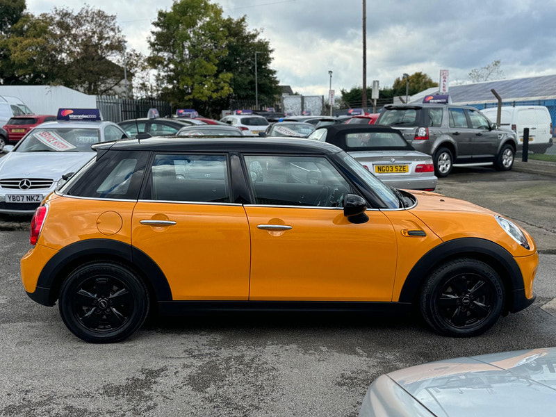 MINI Hatch 1.5 Cooper D Euro 6 (s/s) 5dr 5dr Manual 2024