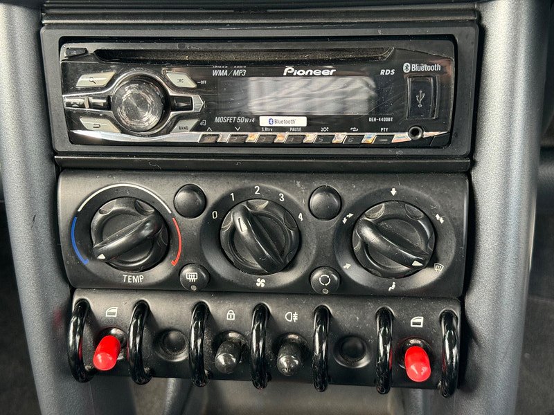 MINI Hatch 1.6 Cooper Euro 4 3dr 3dr Manual 2024