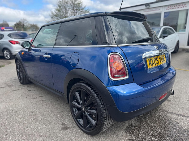 MINI Hatch 1.6 Cooper Euro 4 3dr 3dr Manual 2026