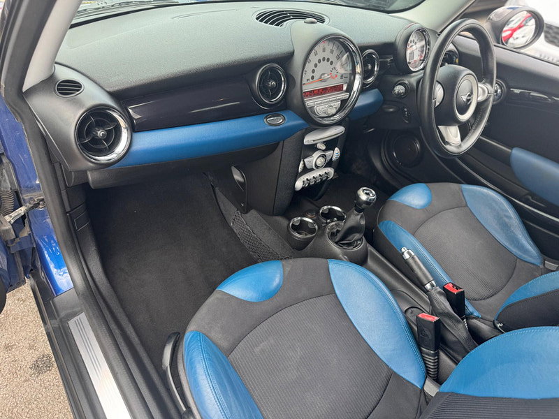 MINI Hatch 1.6 Cooper Euro 4 3dr 3dr Manual 2026