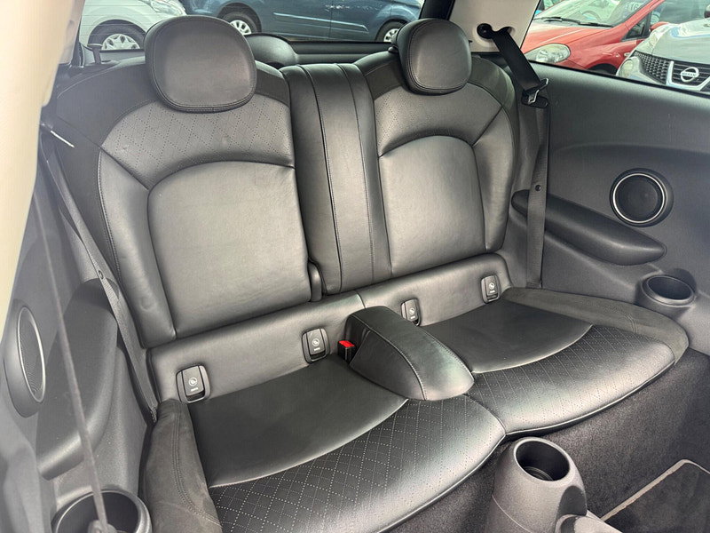 MINI Hatch 2.0 Cooper S Euro 6 (s/s) 3dr 3dr Manual 2026