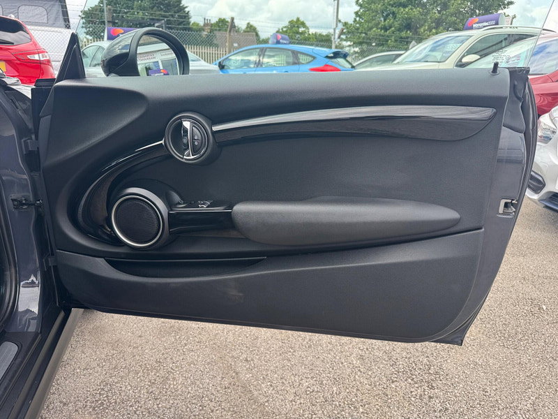 MINI Hatch 2.0 Cooper S Euro 6 (s/s) 3dr 3dr Manual 2026