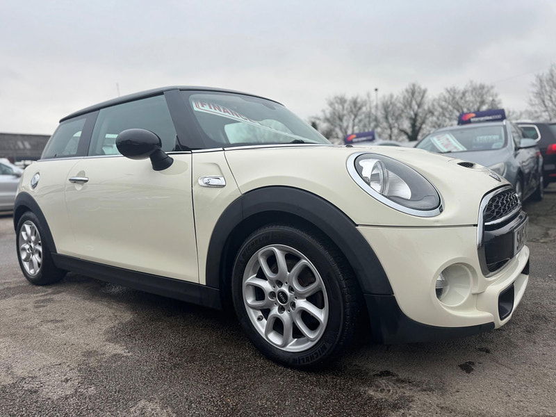 MINI Hatch 2.0 Cooper S Euro 6 (s/s) 3dr 3dr Manual 2025