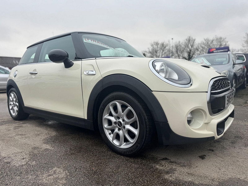 MINI Hatch 2.0 Cooper S Euro 6 (s/s) 3dr 3dr Manual 2025